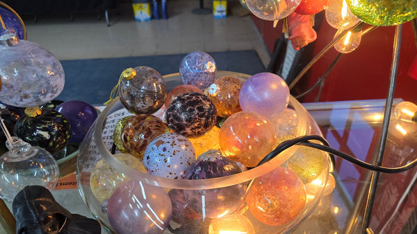 December Hot Glass: 20 Minute Workshops (Ornament or Snowman)